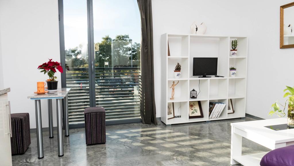 Apartamento La Calahorra Cordoue Extérieur photo